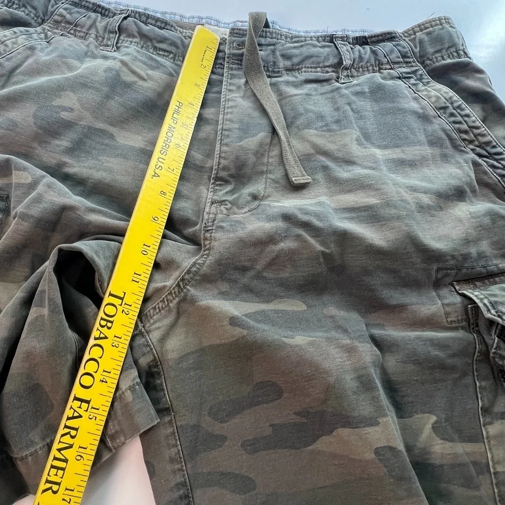 Men's Camo Cargo Shorts Size 42 Camo Green All Cotton Faded Glory